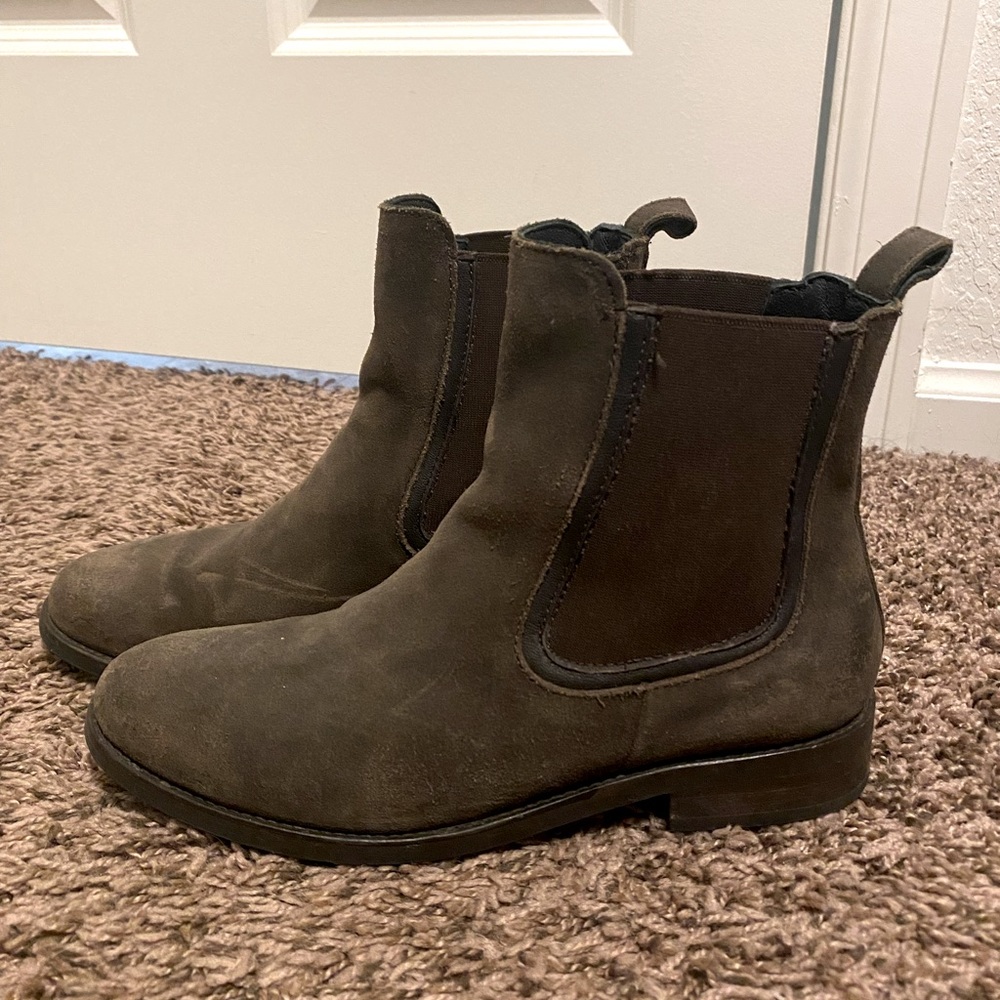Thursday The Duchess Boots, Size US 7, Dark Olive Suede